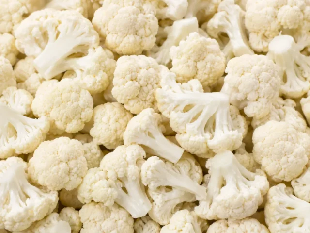 Freshly prepared cauliflower florets