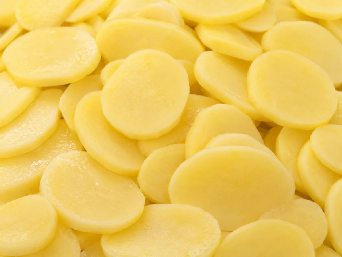 Freshly prepared sliced potatoes