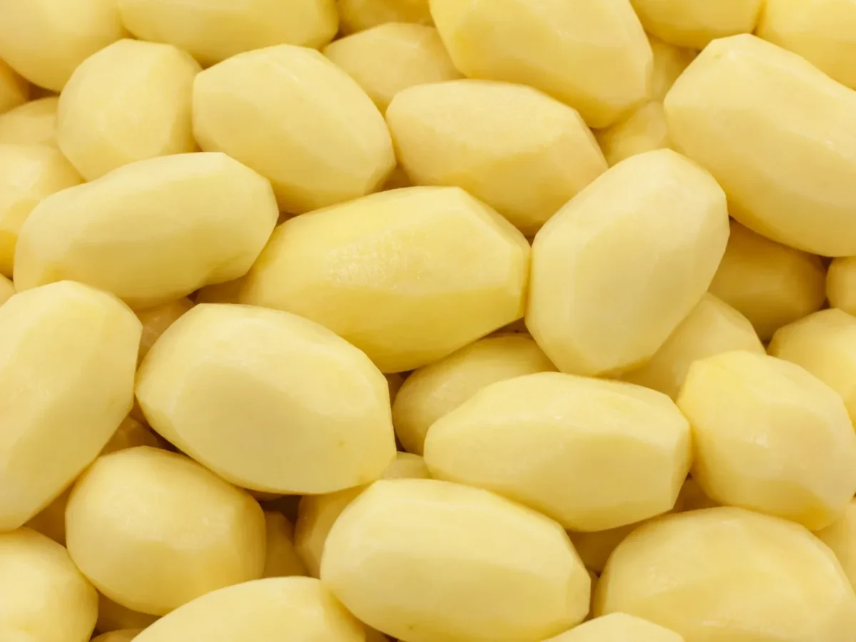 Freshly prepared whole peeled potatoes